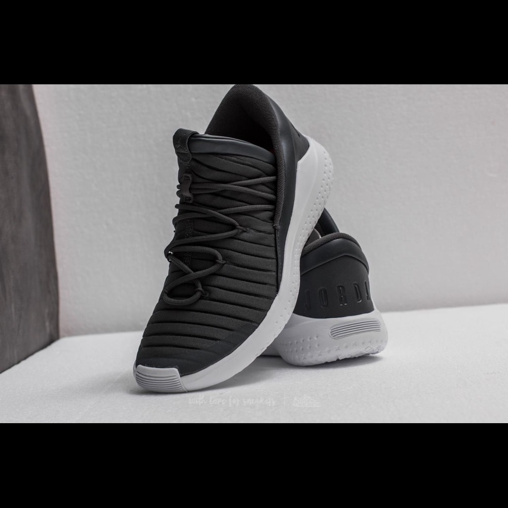 🚫🚫SOLD🚫🚫JORDAN FLIGHT LUXE
